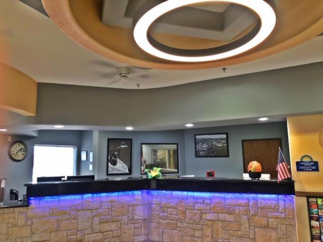 Robinson Inn And Suites المظهر الخارجي الصورة